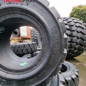 Lốp Xe Nâng 16x6-8 MRF